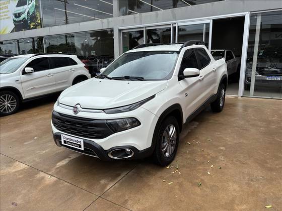 FIAT TORO 2.0 16V TURBO DIESEL FREEDOM 4WD AT9 FIAT TORO 2.0 16V TURBO DIESEL FREEDOM 4WD AT9